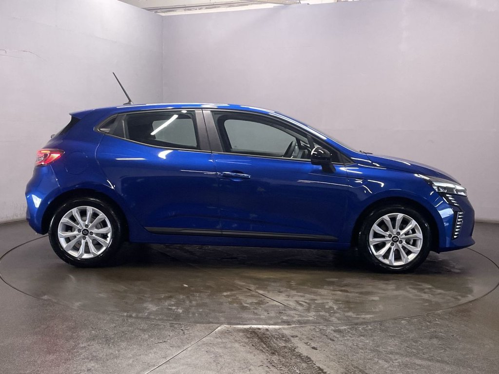 Used Renault Clio 2024 for sale - 77451493: Photo 9