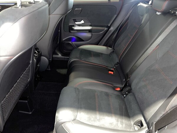 Used Mercedes-Benz GLA 2021 for sale - 76303610: Photo 17