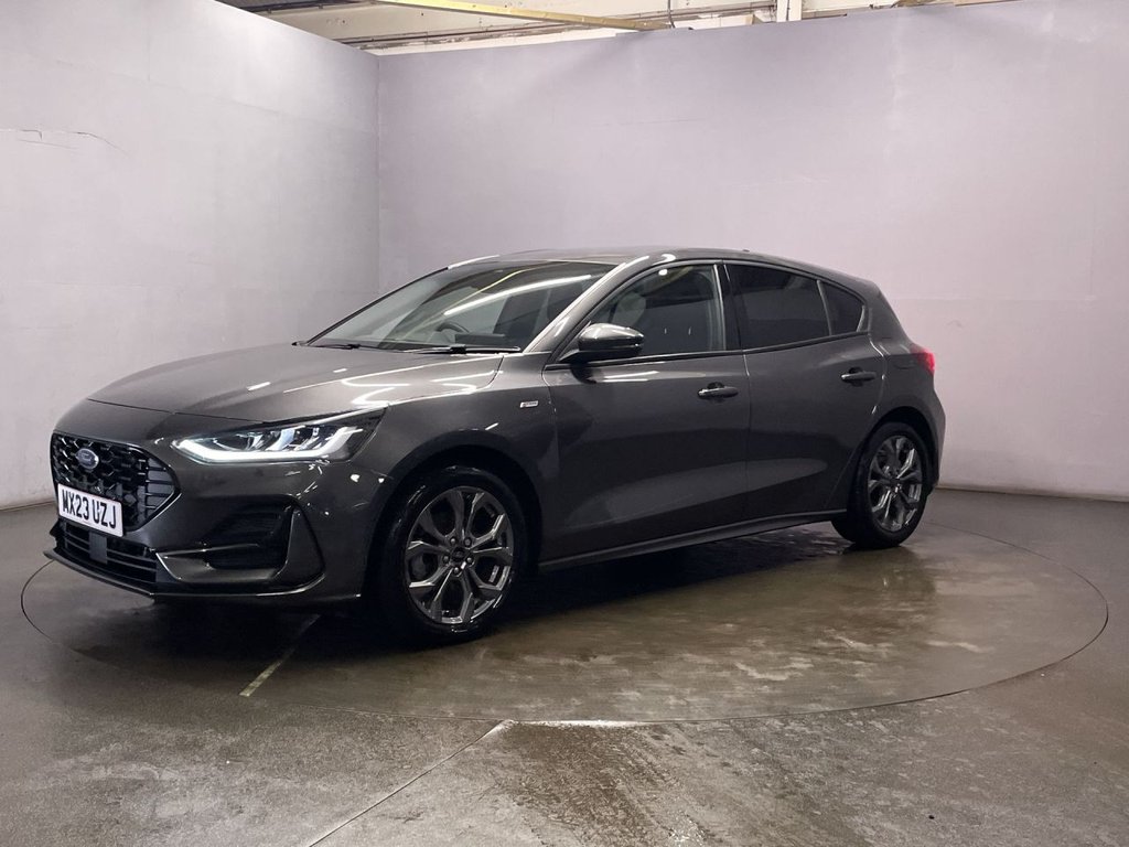 Used Ford Focus 2023 for sale - 77748351: Photo 4