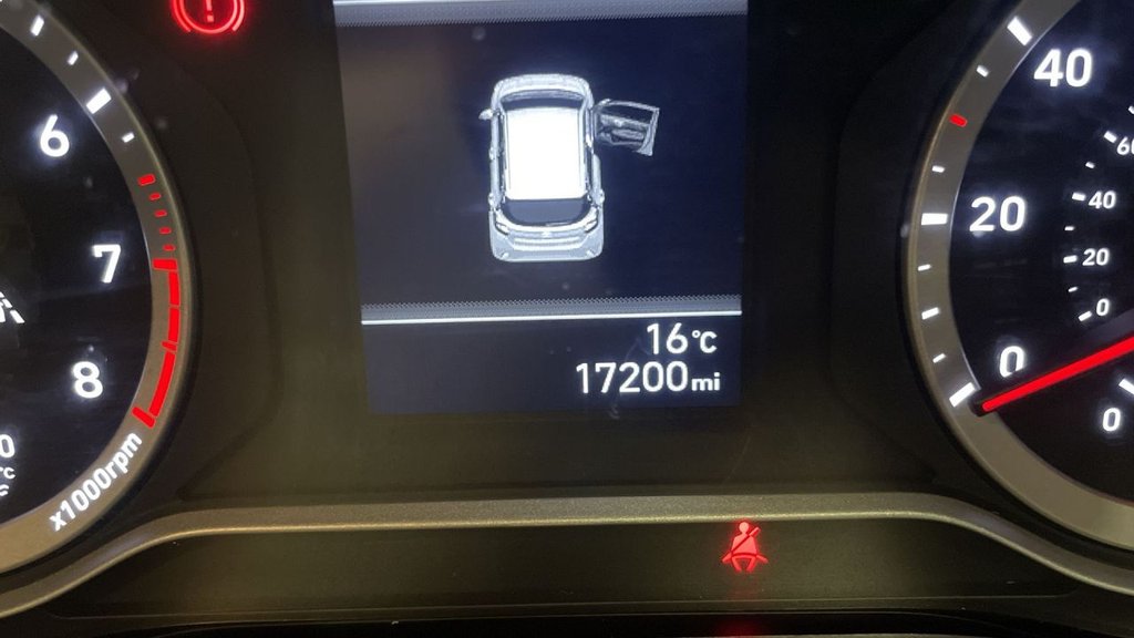 Used Hyundai i10 2022 for sale - 75704027: Photo 24