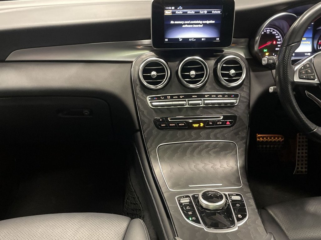 Used Mercedes-Benz GLC 2019 for sale - 77383712: Photo 16