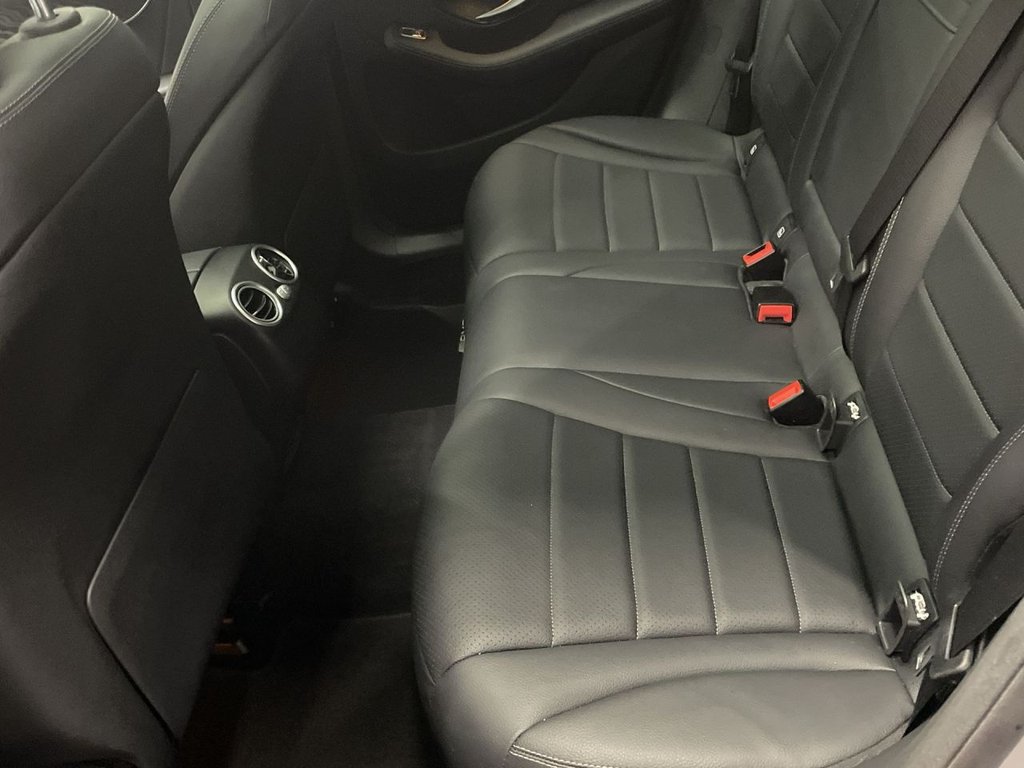 Used Mercedes-Benz GLC 2019 for sale - 77383712: Photo 19