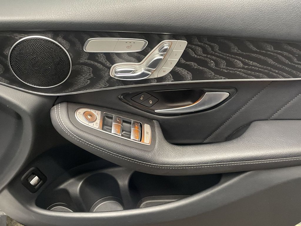 Used Mercedes-Benz GLC 2019 for sale - 77383712: Photo 25