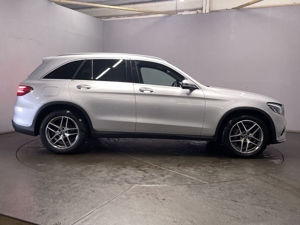 Used Mercedes-Benz GLC 2019 for sale - 77383712: Photo 9