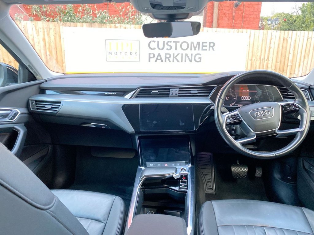 Used Audi e-tron 2021 for sale - 77739641: Photo 9
