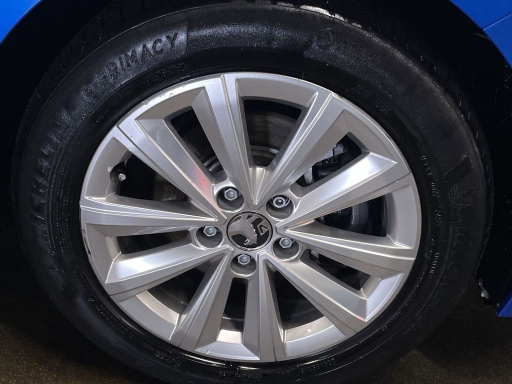 Used Vauxhall Astra 2023 for sale - 77719740: Photo 12