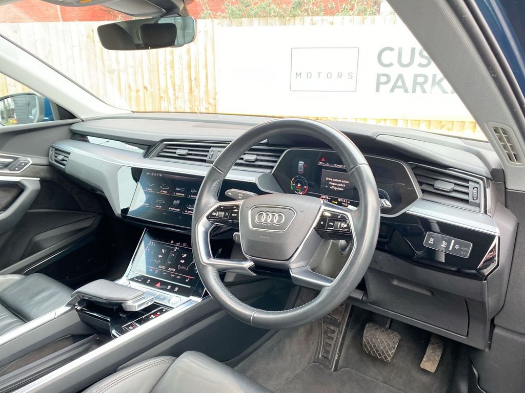 Used Audi e-tron 2020 for sale - 77631971: Photo 7