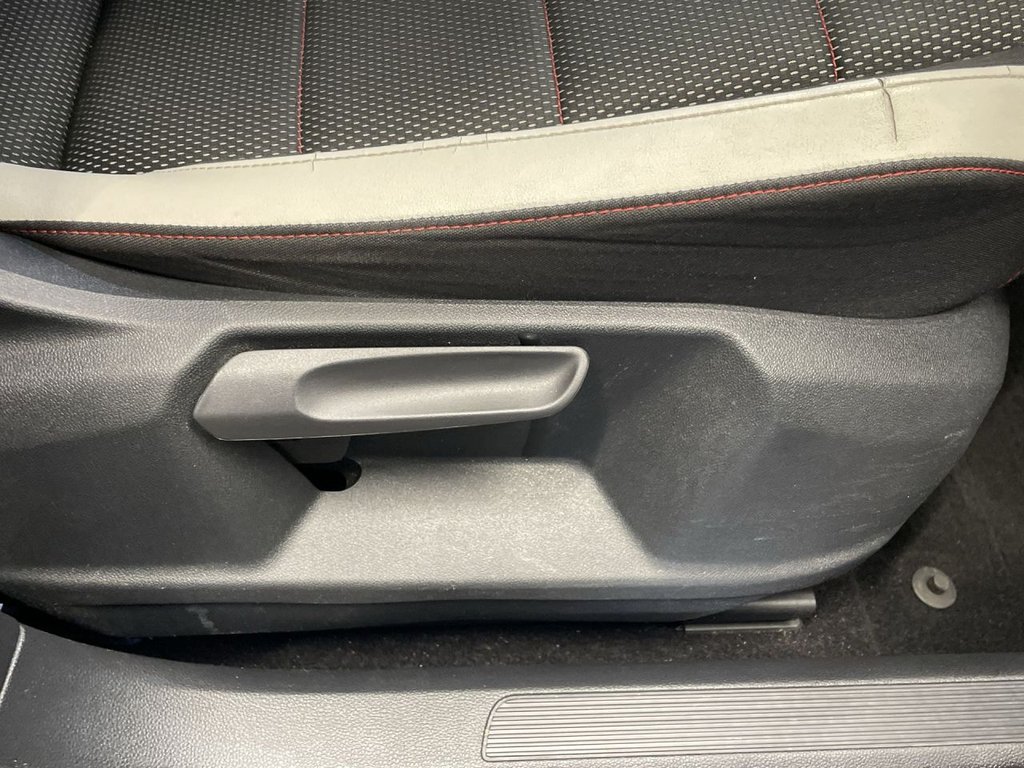 Used Volkswagen T-Roc 2019 for sale - 76740445: Photo 23