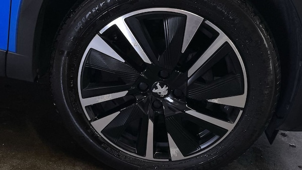 Used Peugeot 2008 2021 for sale - 75515439: Photo 12