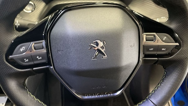 Used Peugeot 2008 2021 for sale - 75515439: Photo 21