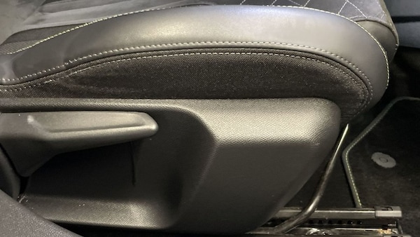 Used Peugeot 2008 2021 for sale - 75515439: Photo 24