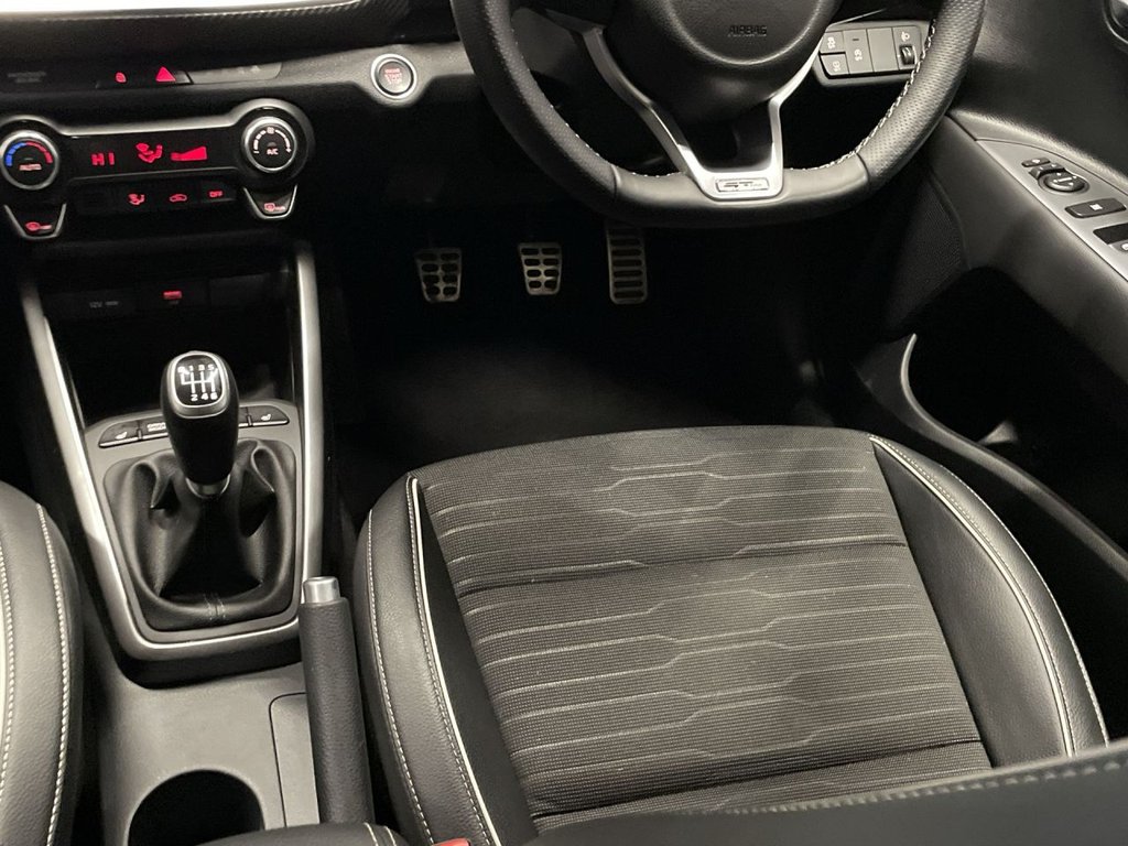 Used Kia Stonic 2024 for sale - 77437372: Photo 15