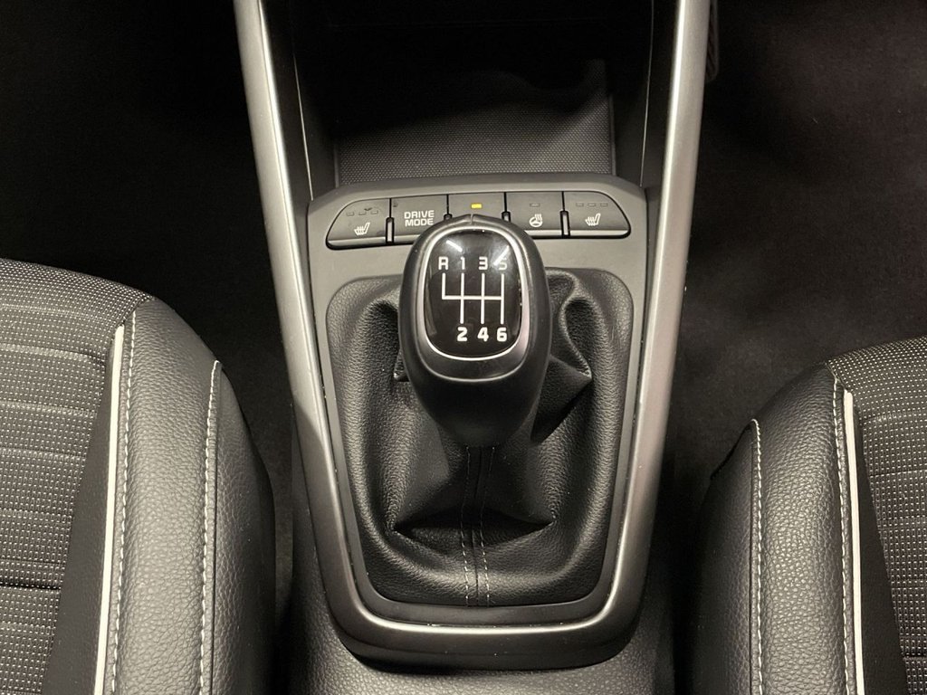 Used Kia Stonic 2024 for sale - 77437372: Photo 20