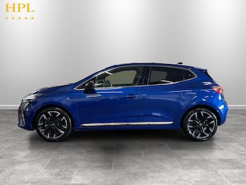 Used Renault Clio 2023 for sale - 79598769: Photo