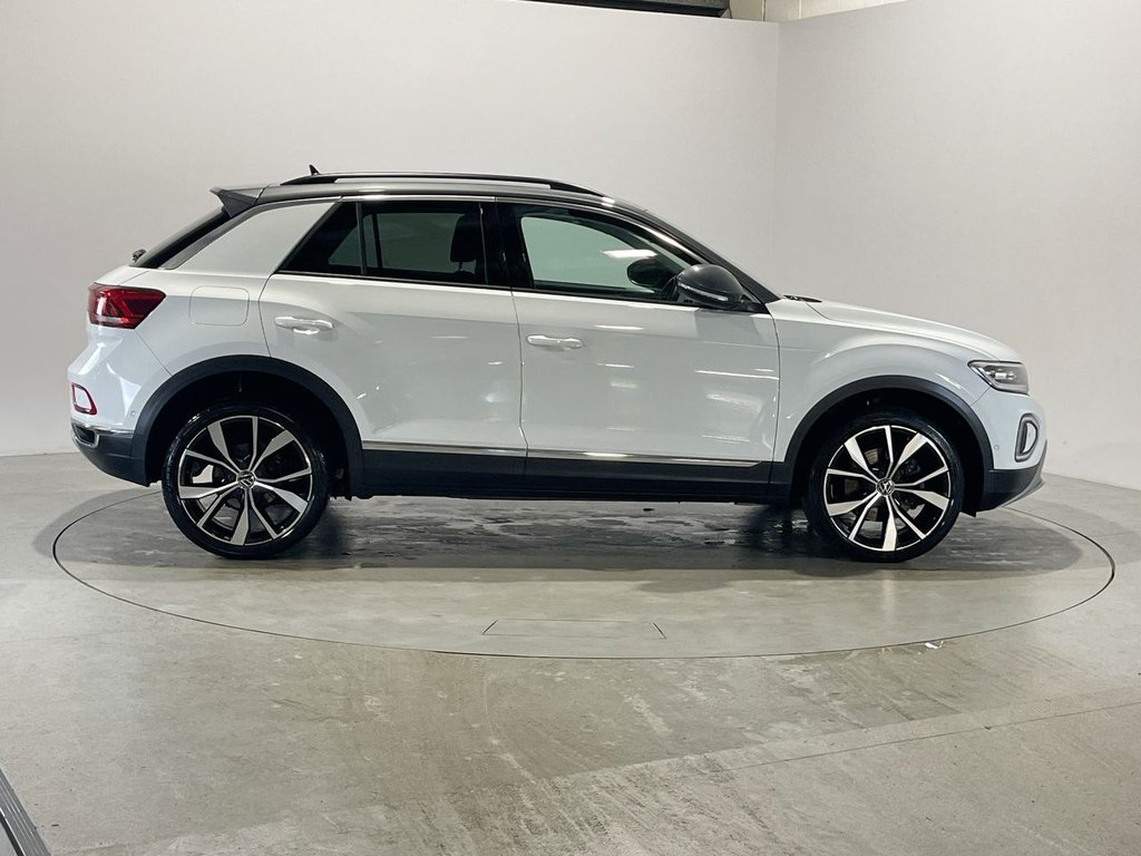 Used Volkswagen T-Roc 2022 for sale - 77064811: Photo 9