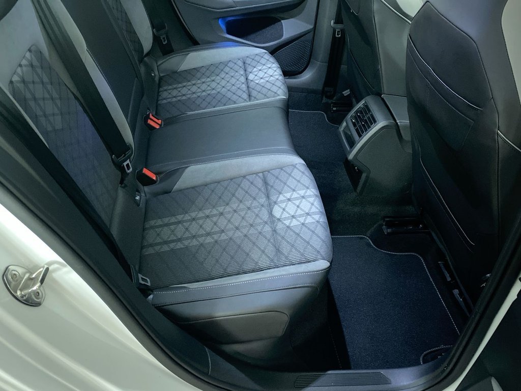 Used Volkswagen Golf 2022 for sale - 76395616: Photo 19