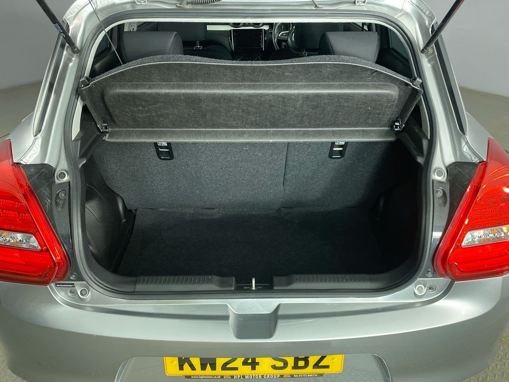 Used Suzuki Swift 2024 for sale - 76698382: Photo 13