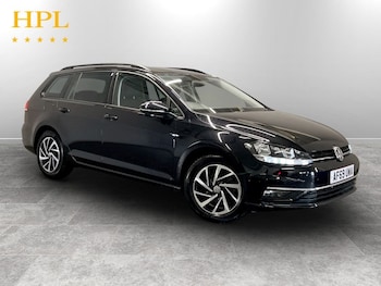 Used Volkswagen Golf 2019 for sale - 78549830: Photo