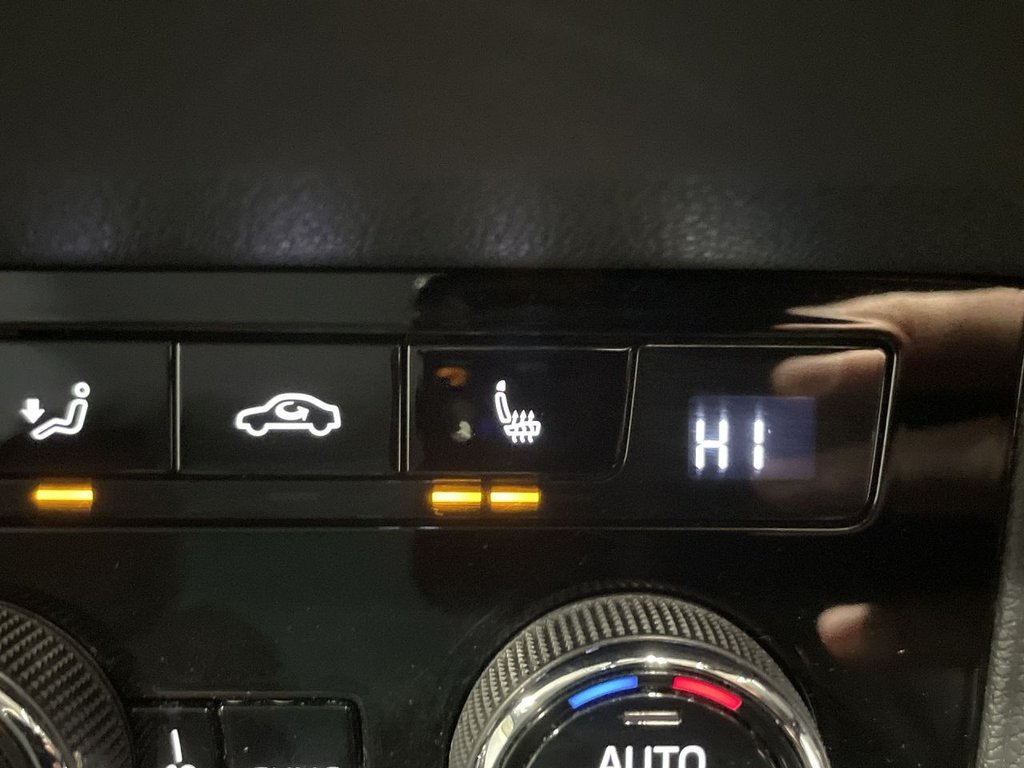 Used Skoda Karoq 2020 for sale - 76323720: Photo 22