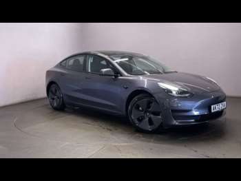 2022 (72) - Saloon 4dr Electric Auto RWD (241 bhp)