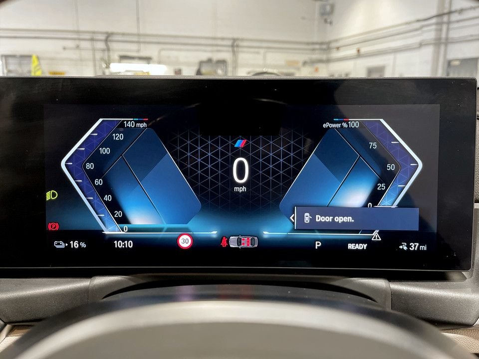 Used BMW i4 2023 for sale - 77898931: Photo 14