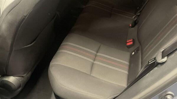 Used Toyota C-HR 2021 for sale - 75613063: Photo 18