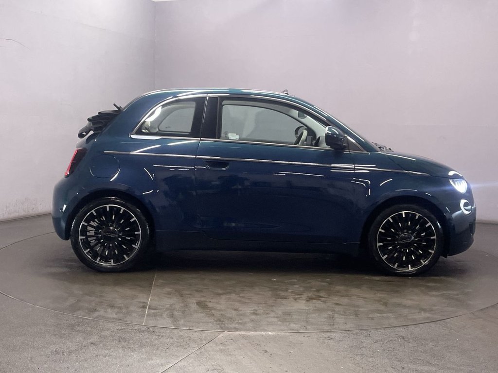 Used Fiat 500e C 2021 for sale - 77966802: Photo 9