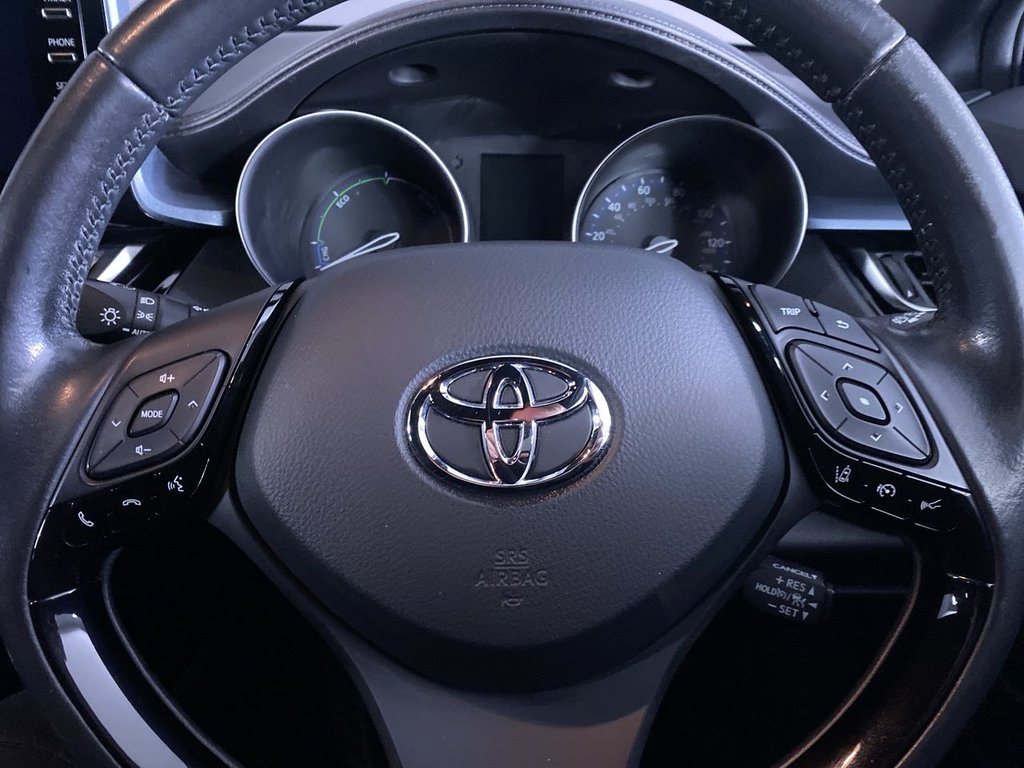 Used Toyota C-HR 2021 for sale - 77244640: Photo 22