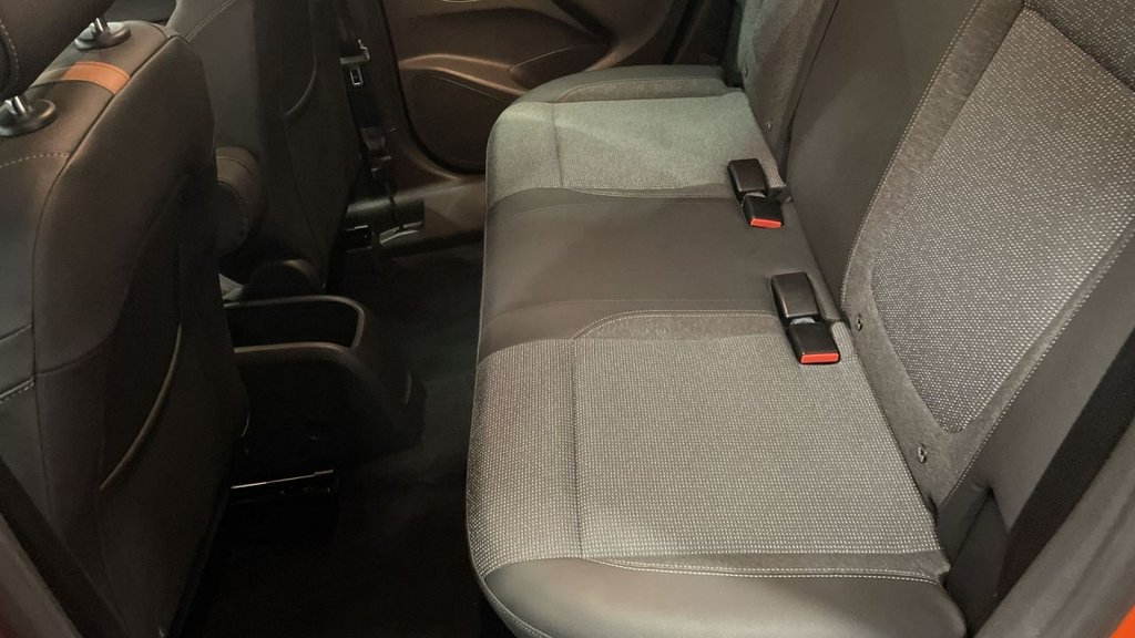 Used Vauxhall Crossland 2021 for sale - 77110656: Photo 18