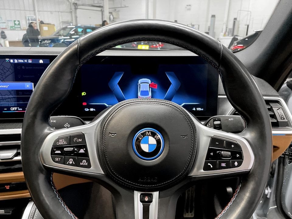 Used BMW i4 2023 for sale - 78030846: Photo 13