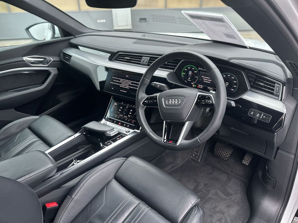 Used Audi e-tron 2022 for sale - 77088957: Photo 15