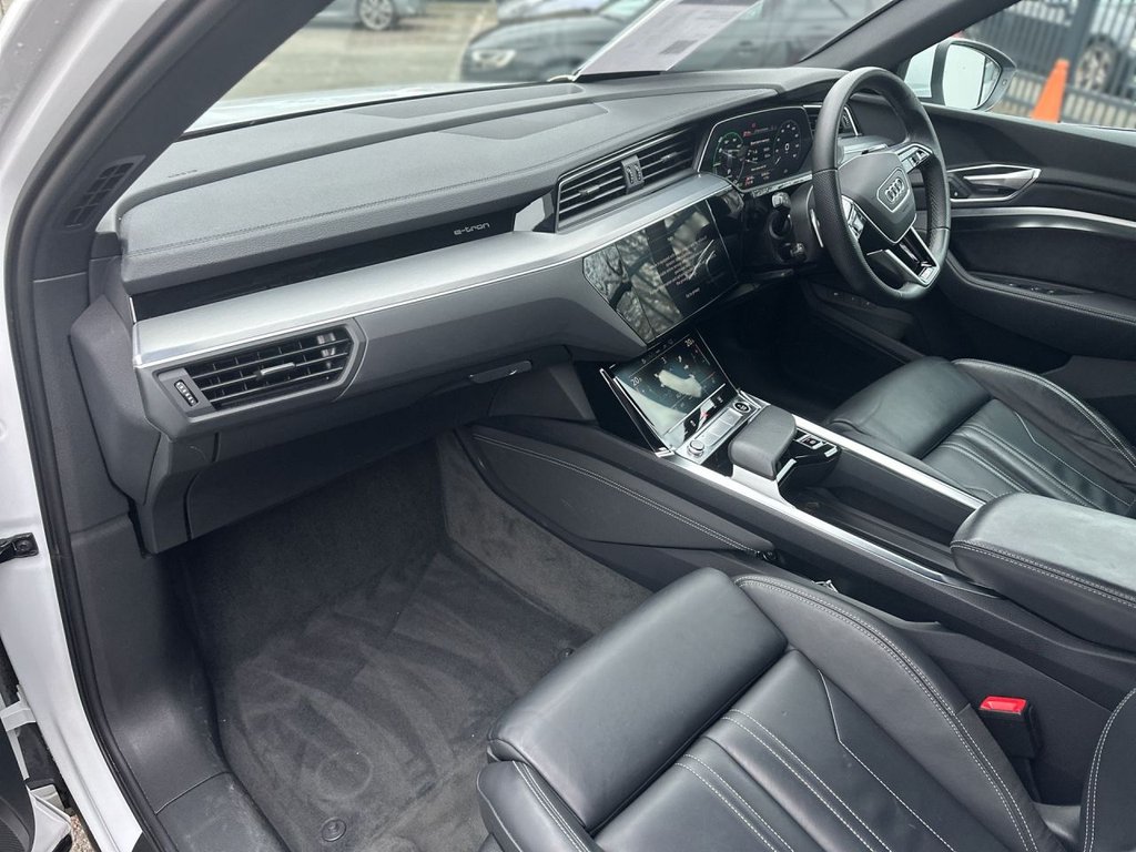 Used Audi e-tron 2022 for sale - 77088957: Photo 16