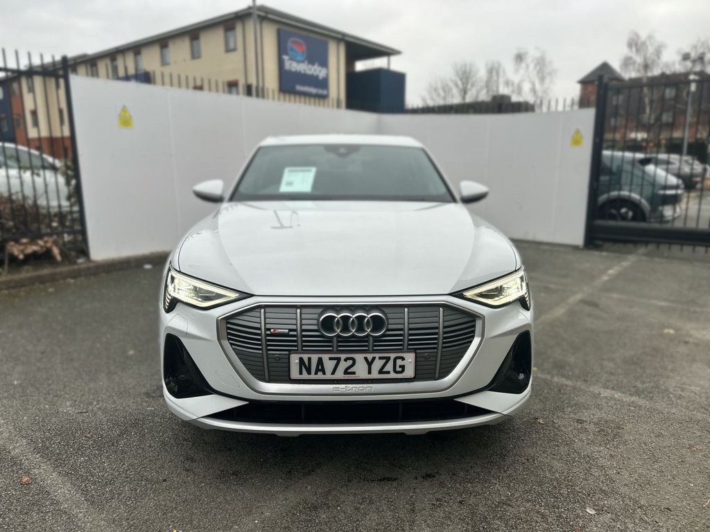 Used Audi e-tron 2022 for sale - 77088957: Photo 3