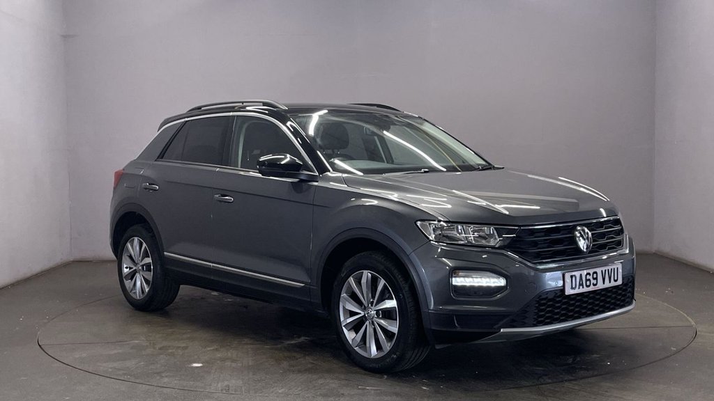 Used Volkswagen T-Roc 2019 for sale - 77483391: Photo 2