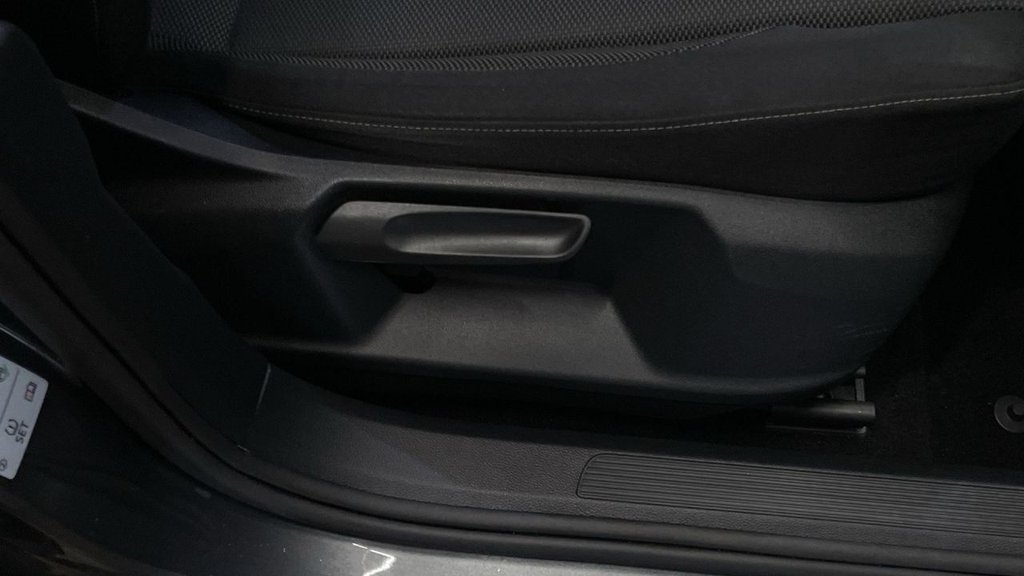 Used Volkswagen T-Roc 2019 for sale - 77483391: Photo 23