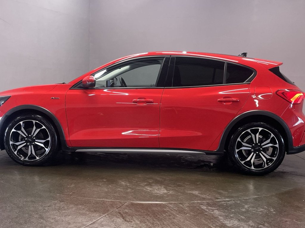 Used Ford Focus 2021 for sale - 77110736: Photo 5