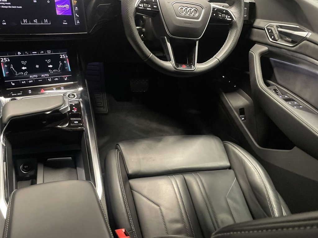 Used Audi e-tron 2022 for sale - 77534002: Photo 15