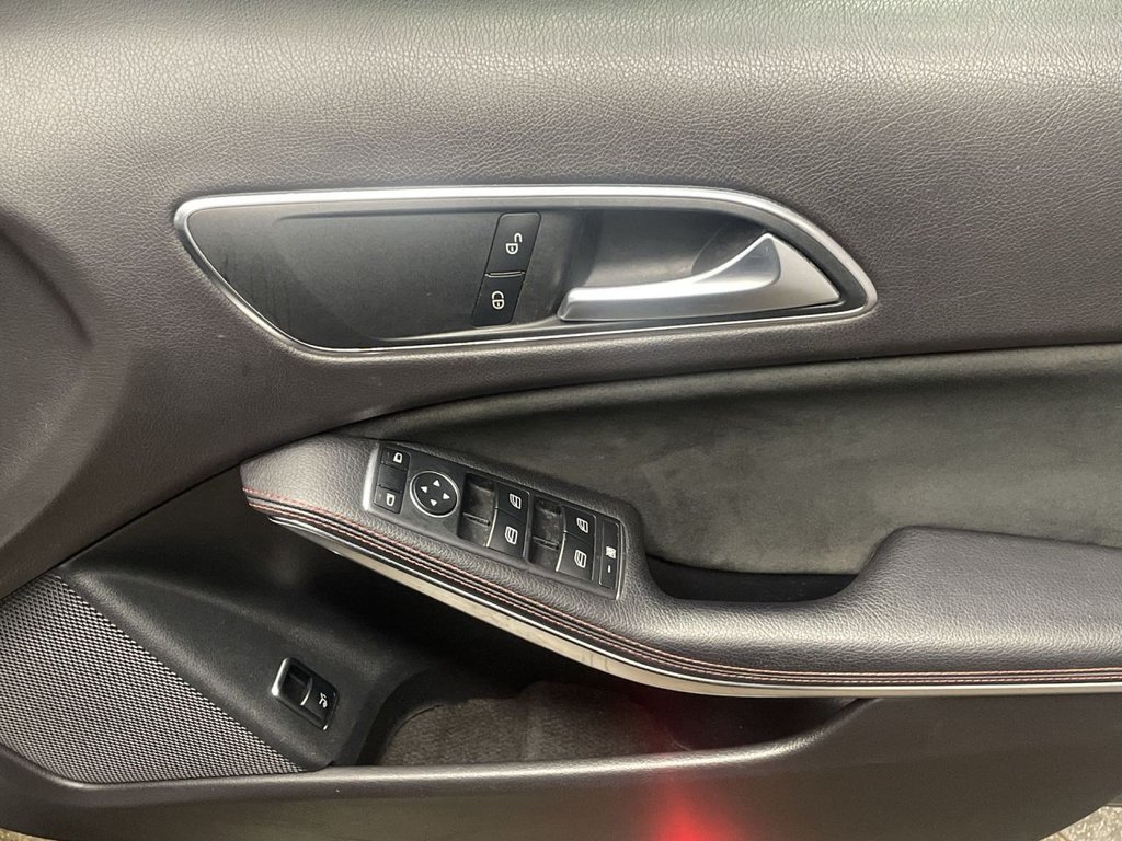 Used Mercedes-Benz GLA 2018 for sale - 76256499: Photo 23