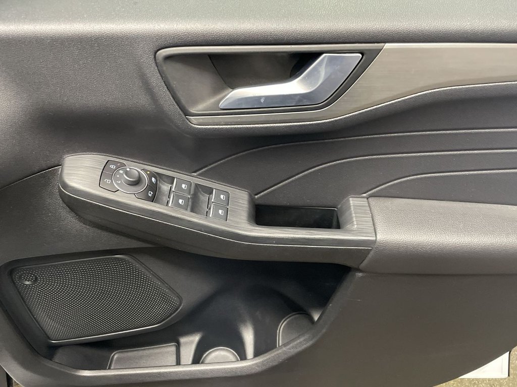 Used Ford Kuga 2023 for sale - 76631682: Photo 24