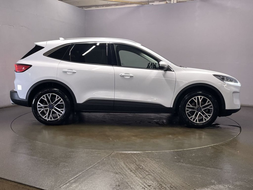 Used Ford Kuga 2023 for sale - 76631682: Photo 9