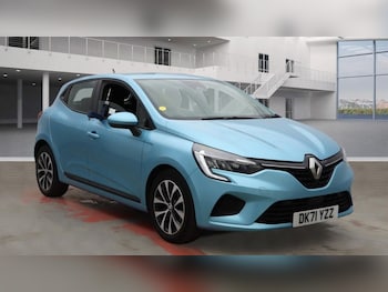 2021 (71) - 1.0 TCe Iconic Hatchback 5dr Petrol Manual Euro 6 (s/s) (90 ps)