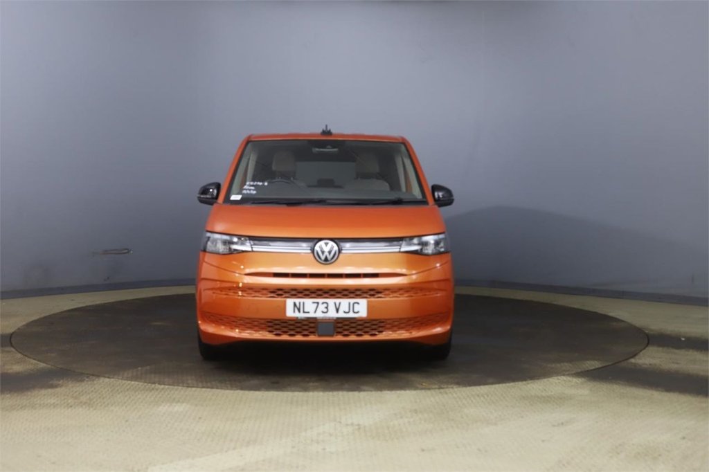 Used Volkswagen Multivan 2023 for sale - 76900647: Photo 4