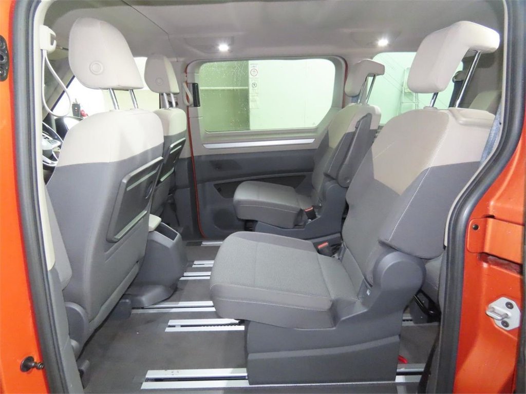 Used Volkswagen Multivan 2023 for sale - 76900647: Photo 9