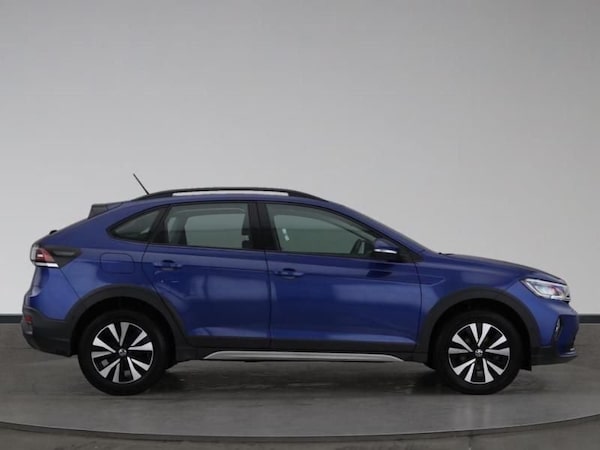 Used Volkswagen Taigo 2023 for sale - 74184407: Photo 2