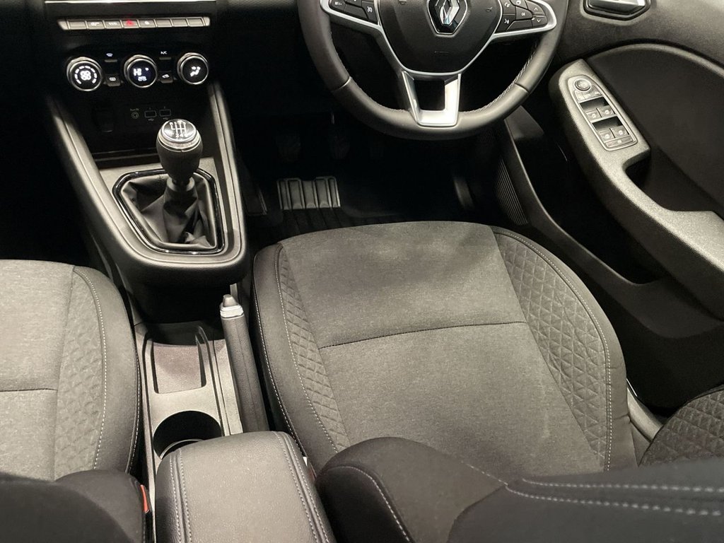 Used Renault Clio 2021 for sale - 75973946: Photo 15