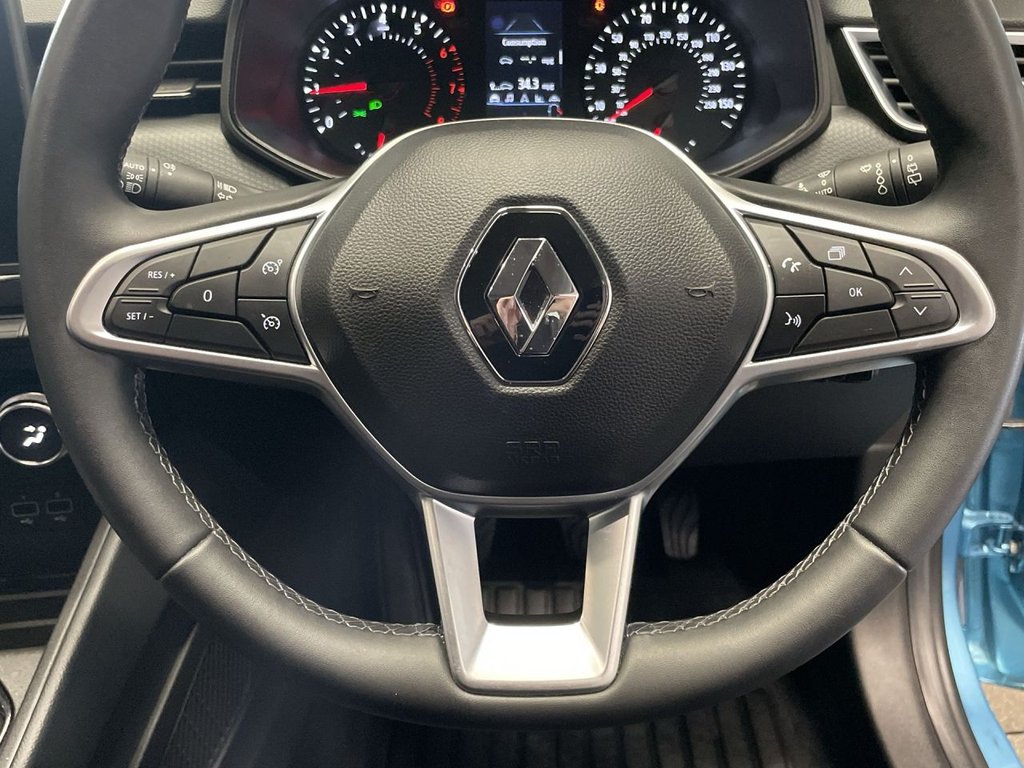 Used Renault Clio 2021 for sale - 75973946: Photo 21