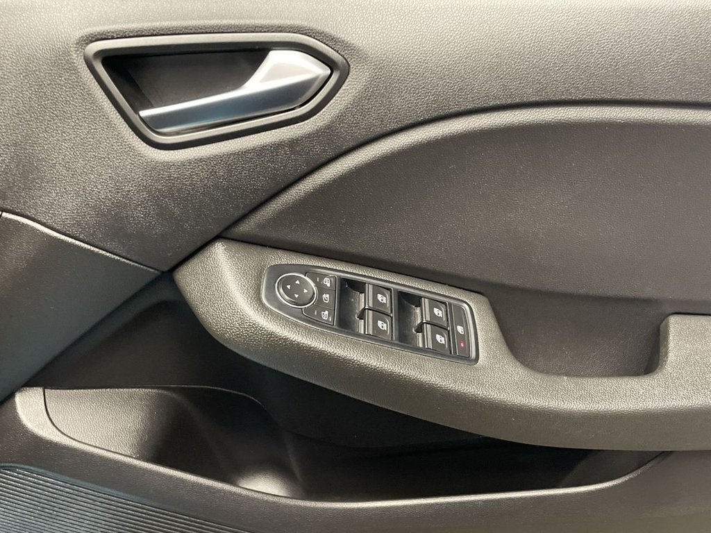 Used Renault Clio 2021 for sale - 75973946: Photo 24