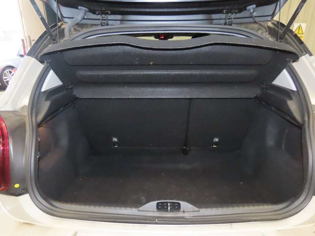 Used Citroen C3 2023 for sale - 76950696: Photo 9