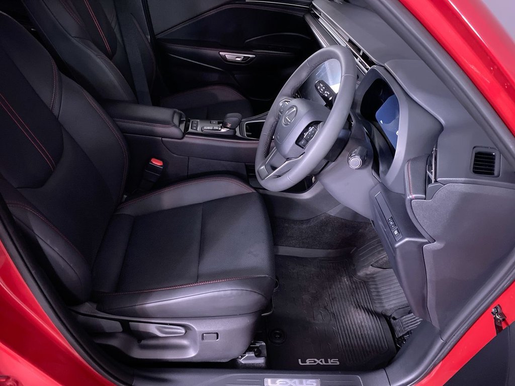 Used Lexus LBX 2024 for sale - 76698323: Photo 15