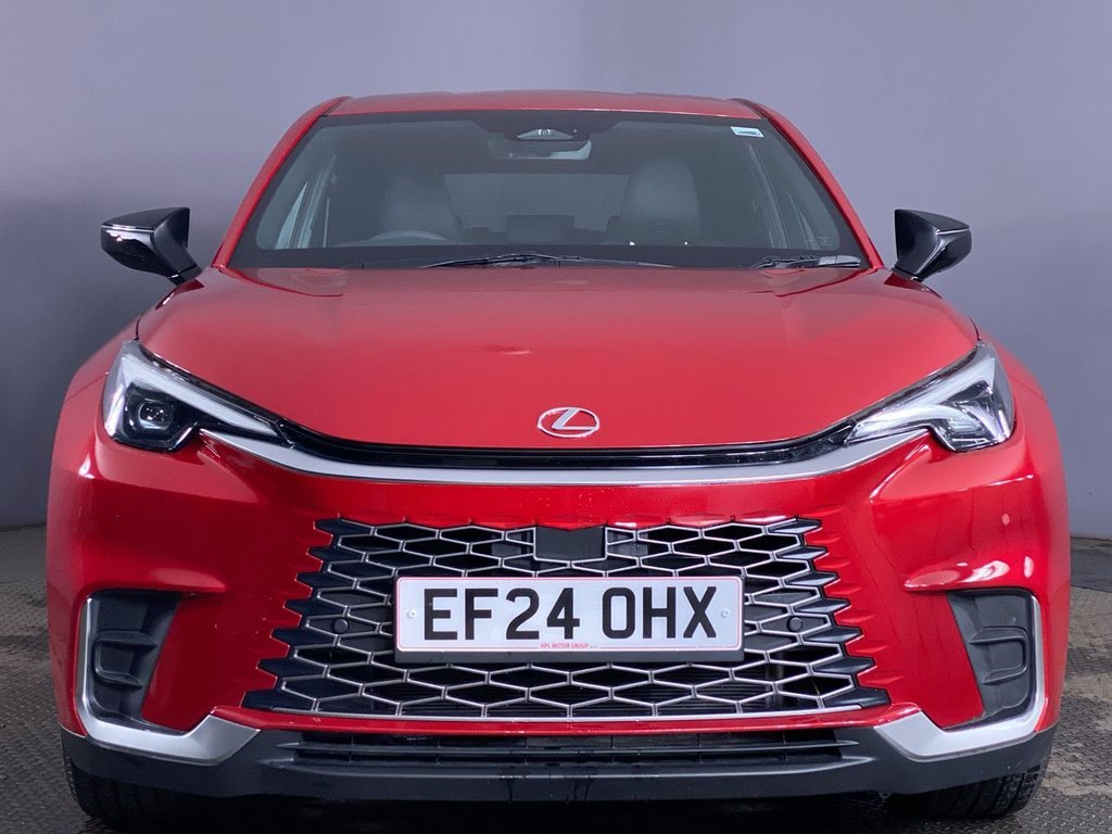 Used Lexus LBX 2024 for sale - 76698323: Photo 3